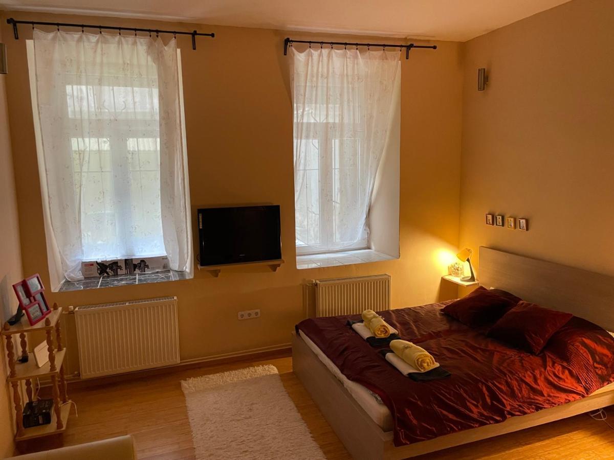 Apartament Budapest Clark Apartman ** Zewnętrze zdjęcie