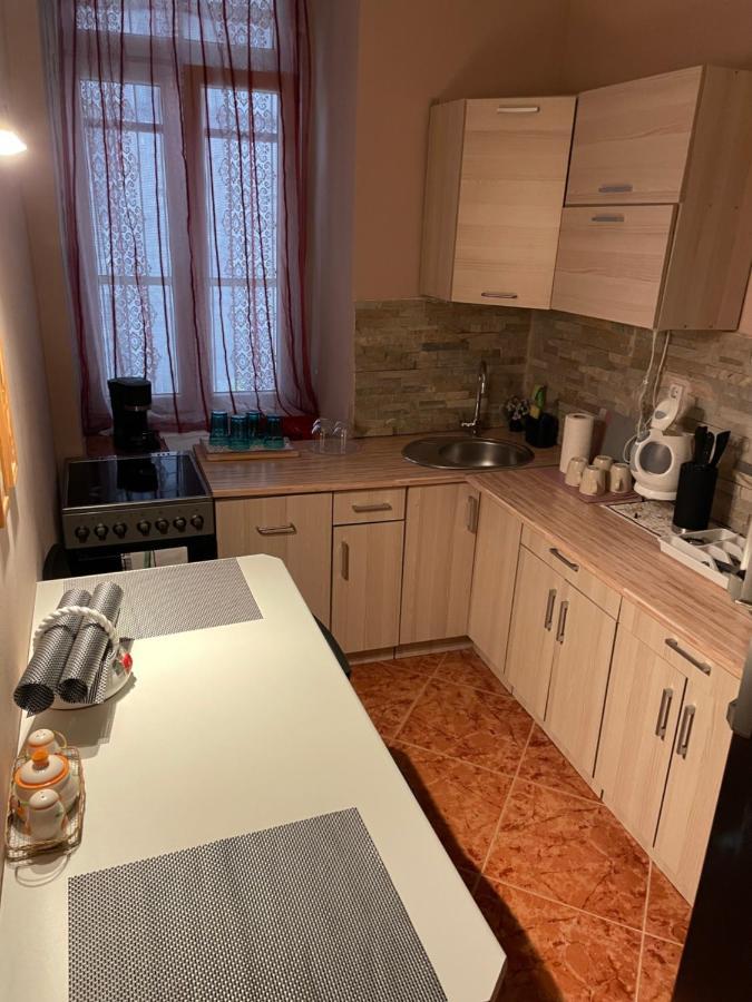 Apartament Budapest Clark Apartman ** Zewnętrze zdjęcie