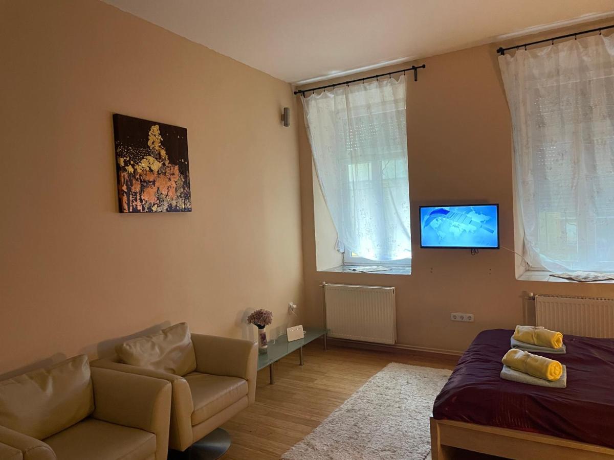 Apartament Budapest Clark Apartman ** Zewnętrze zdjęcie